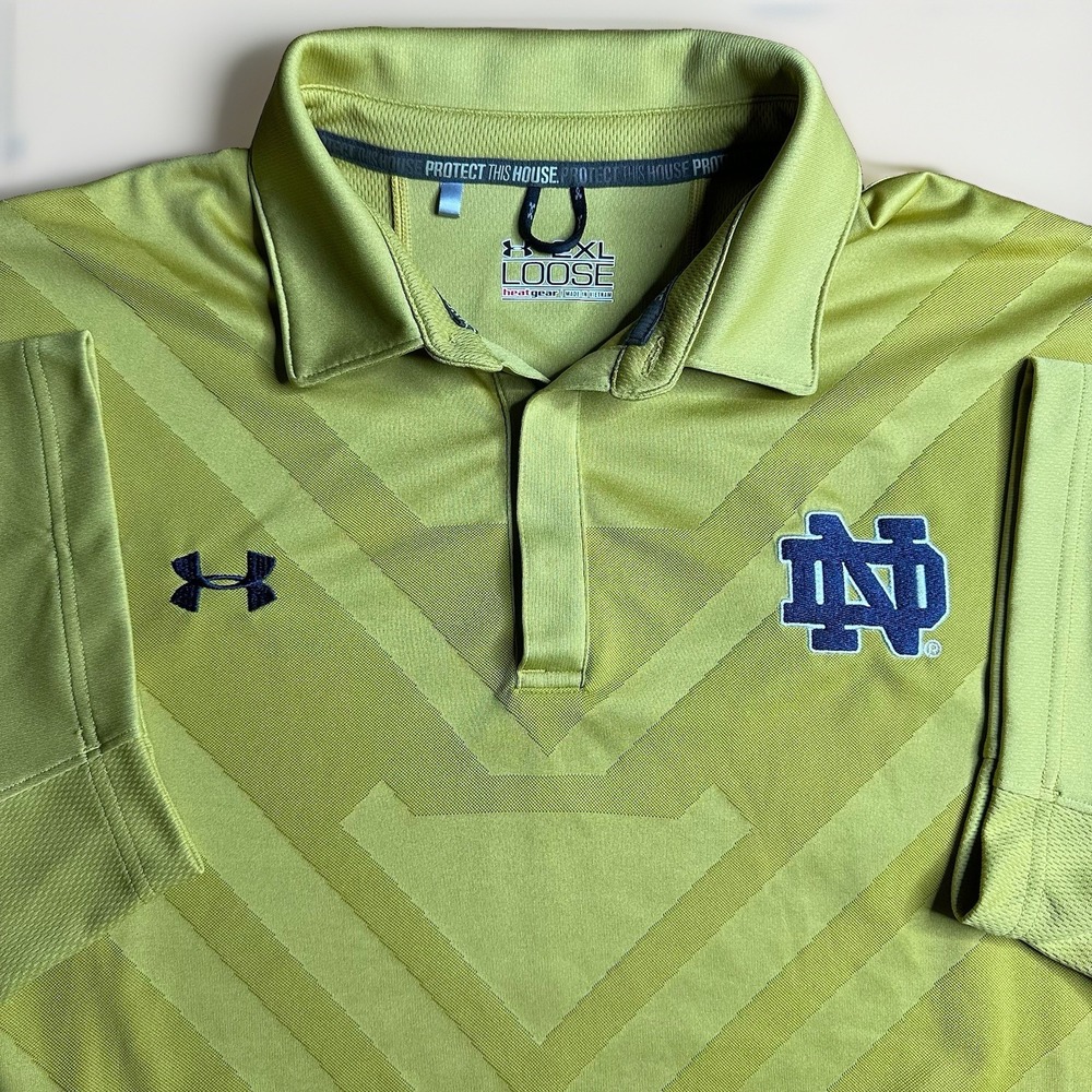 Under Armour Notre Dame Fighting Irish Golf Polo Shirt Mens 2XL Gold Heat Gear